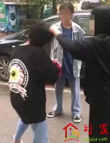 124059tqwi6m8afq9hpv0j.jpg